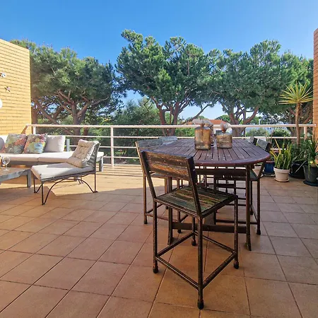 Apartment Jardins Do Castelo - Piscina E Tranquilidade - By Bedzy *