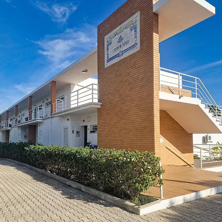 Appartamento Jardins Do Castelo - Piscina E Tranquilidade - By Bedzy