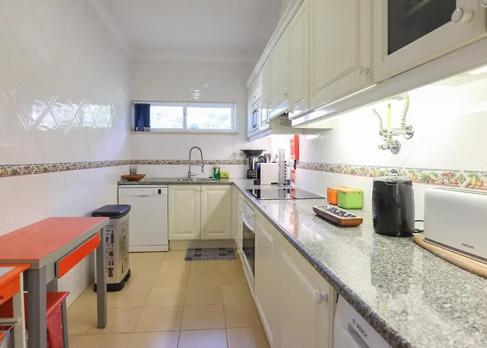 Jardins Do Castelo - Piscina E Tranquilidade - By Bedzy *