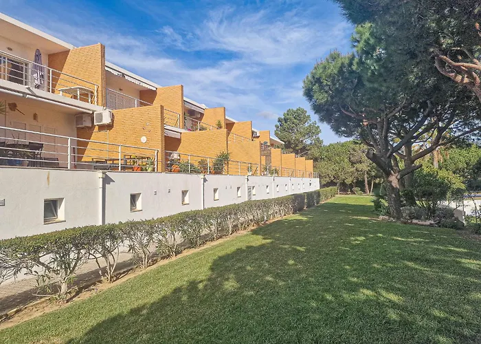 Jardins Do Castelo - Piscina E Tranquilidade - By Bedzy アパート アルブフェイラ