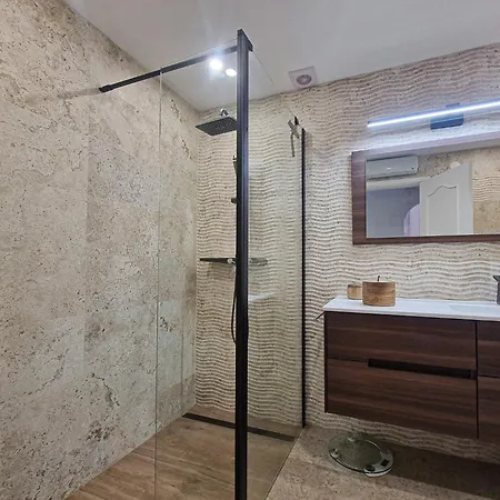 아파트 Jardins Do Castelo - Piscina E Tranquilidade - By Bedzy *